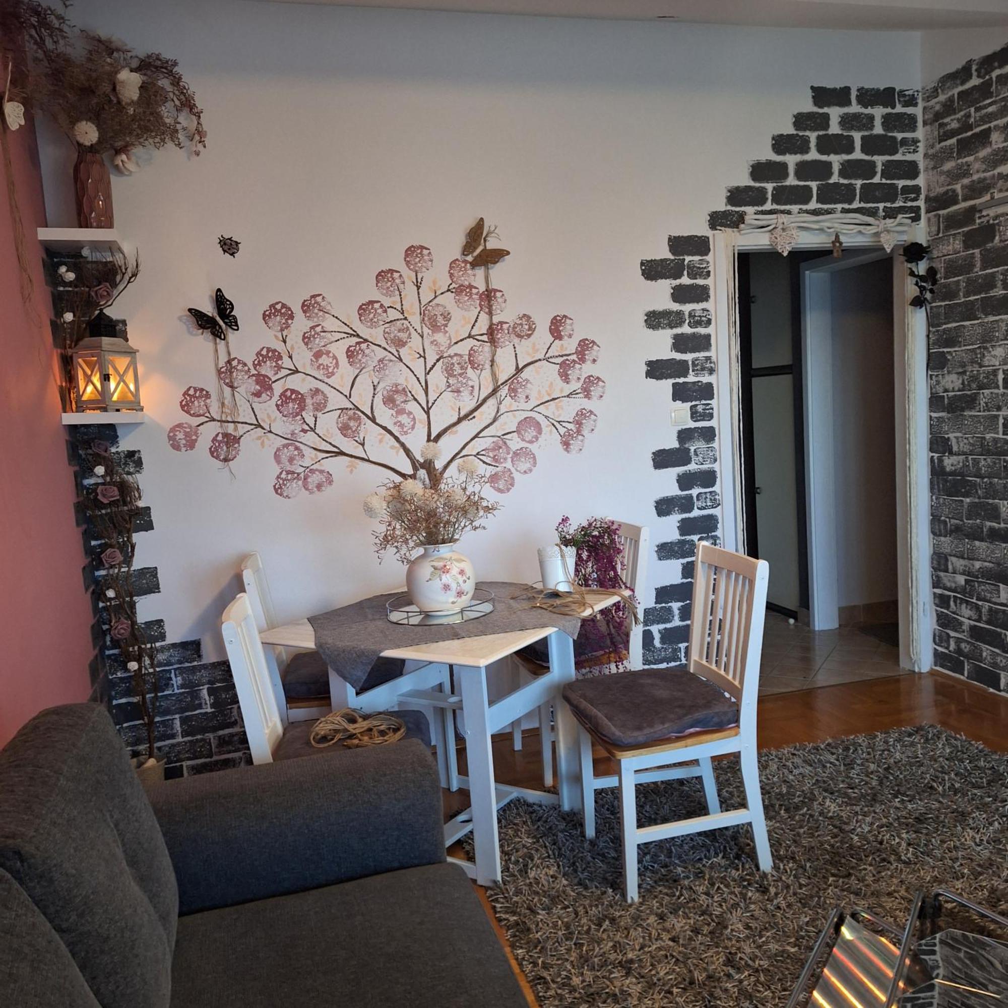 Mila Apartment Kastel Novi Exterior photo