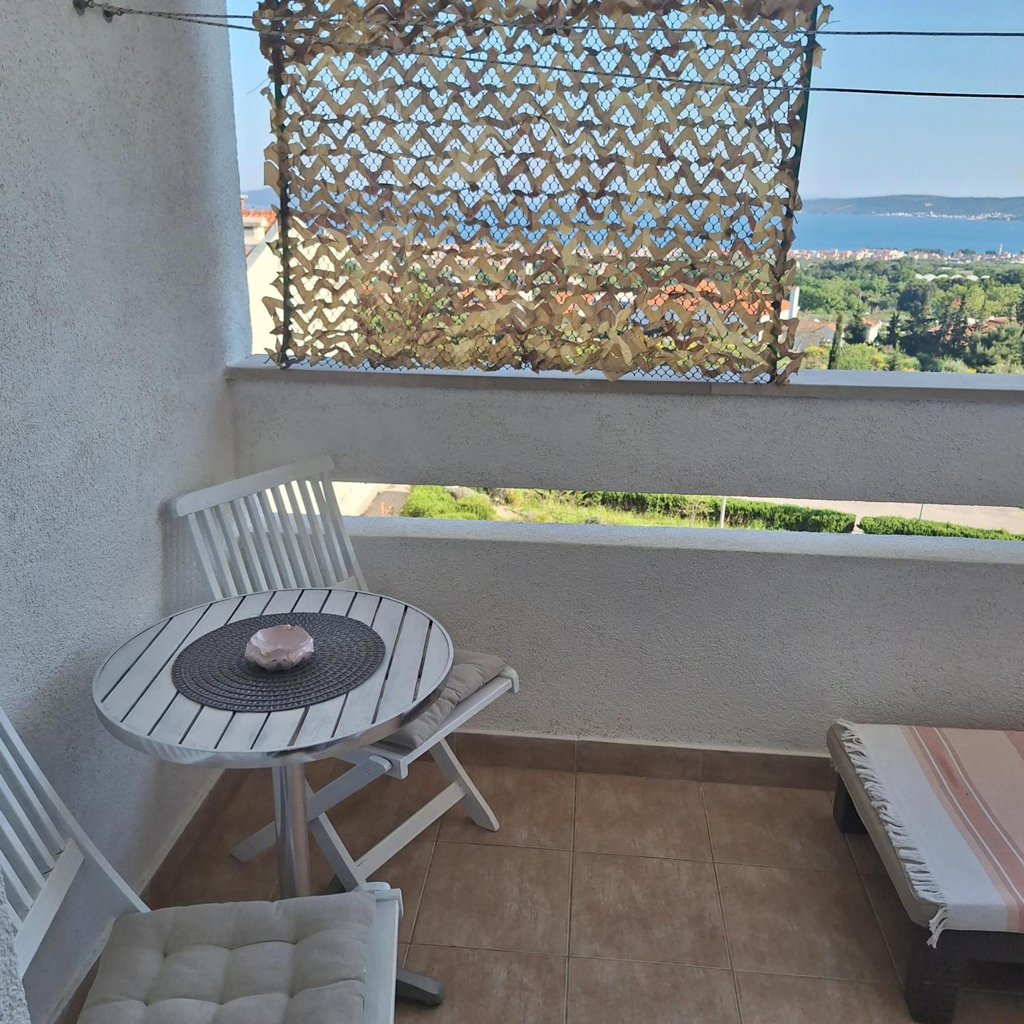 Mila Apartment Kastel Novi Exterior photo